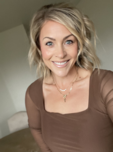 Photo of Kari  Bradford
