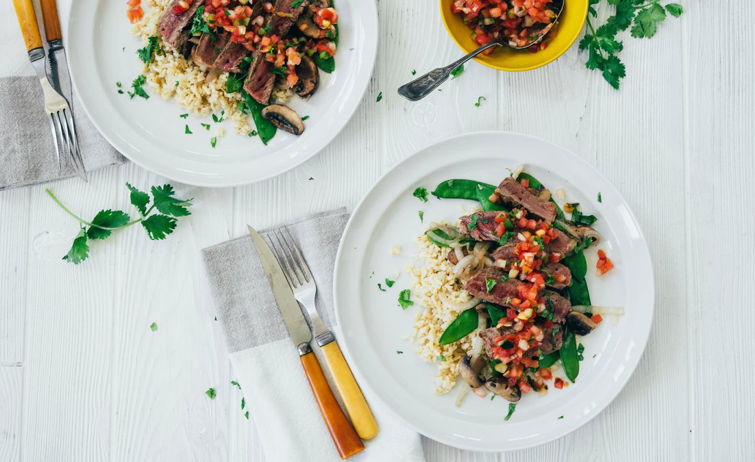 If you’re looking to spice up your dinner routine, this tex mex steak recipe with homemade salsa is a simple, healthy recipe that packs a lot of flavor